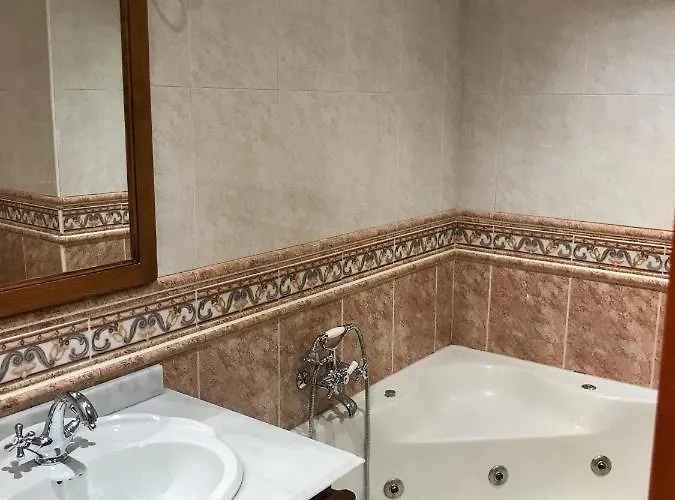 With Jacuzzi & Sea View *