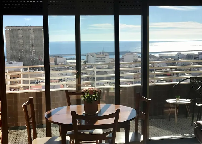 公寓 With Jacuzzi & Sea View 阿利坎特