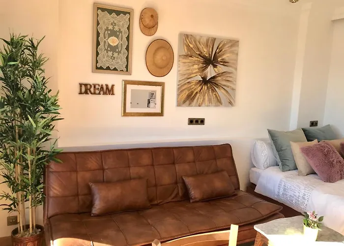 With Jacuzzi & Sea View 公寓