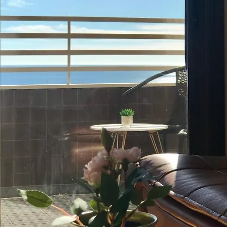 With Jacuzzi & Sea View Apartment Alicante